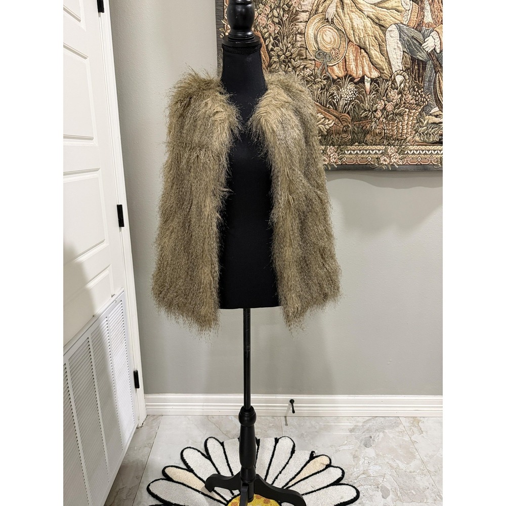 Altar'd State Vest Womens Small Brown Faux Fur Shaggy Lined Pockets Hook Eye